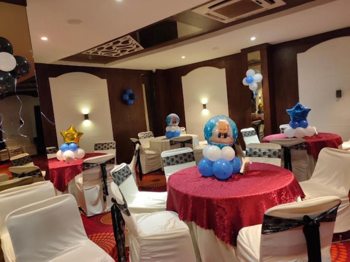 Hotel Vinayak Palace Bilāspur Esterno foto
